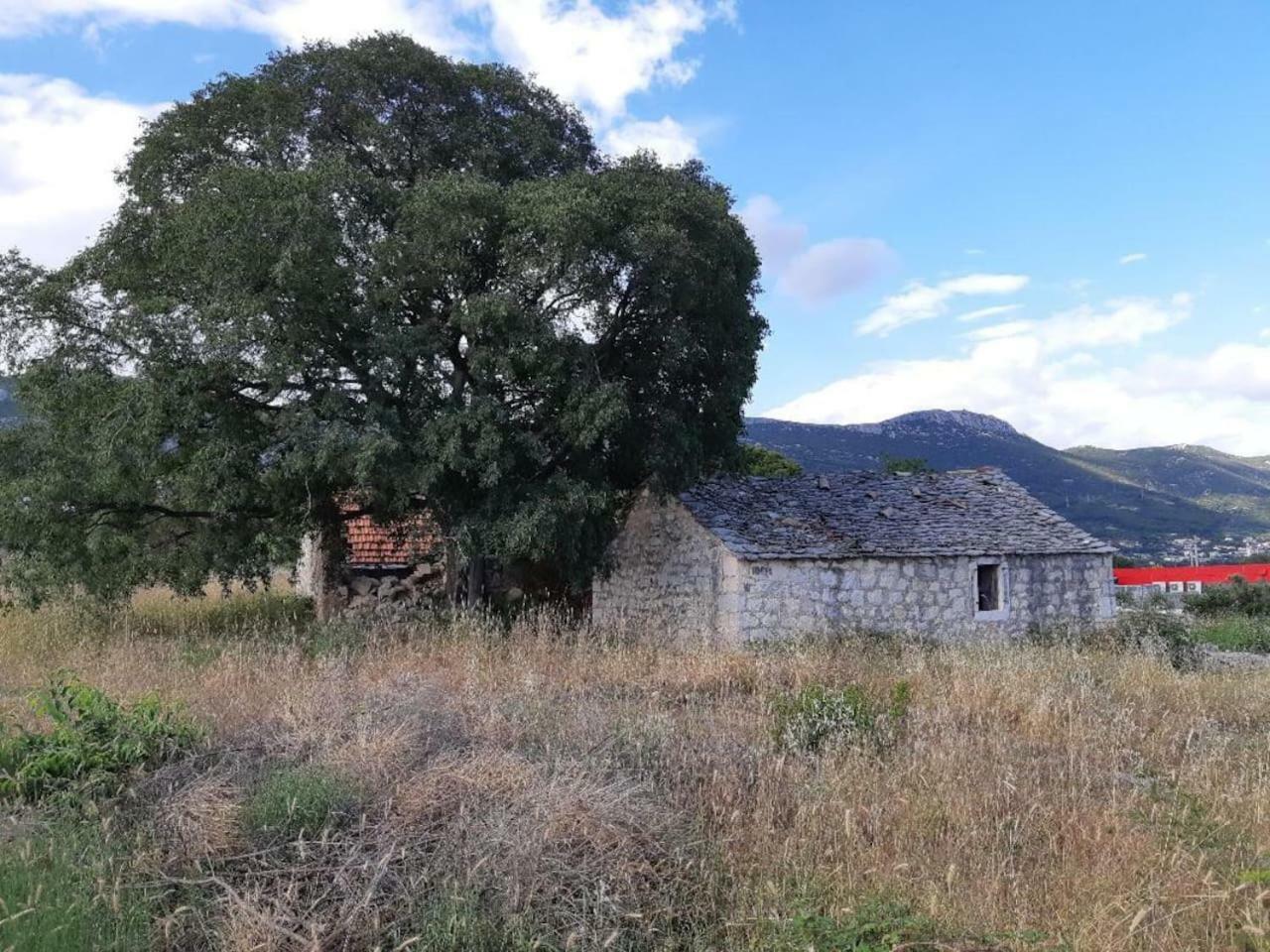 The Globetrotter'S Residence Kaštel Novi 外观 照片